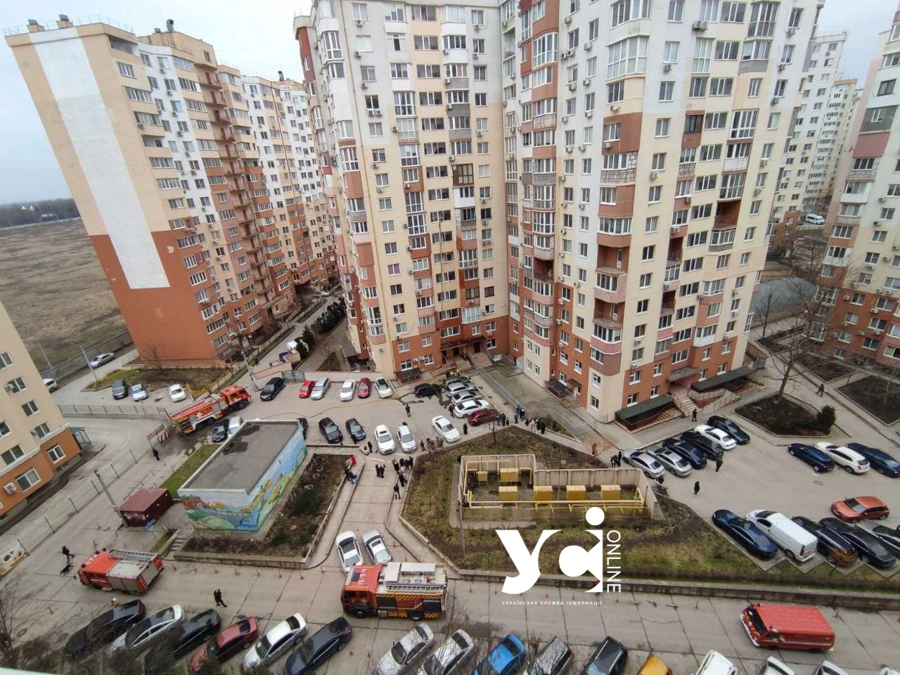 У ЖМ «Райдужний» в квартирі загорілася зарядна станція: чоловік отримав опіки