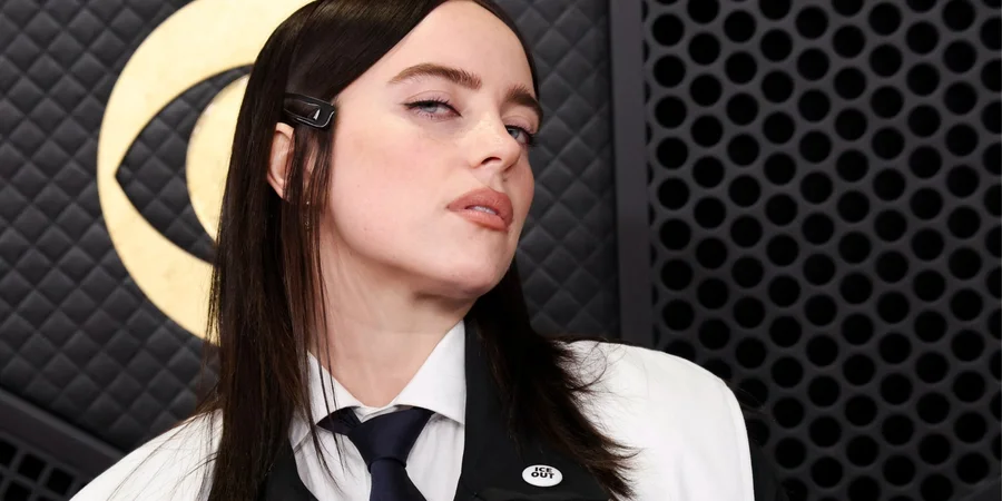 Біллі Айліш може дебютувати у кіно в адаптації роману Під скляним ковпаком про депресію