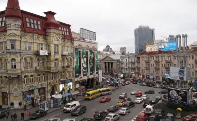 З урахуванням безбар’єрності: у Києві пройде тендер на ремонт переходів на площі Українських Героїв і Милославської