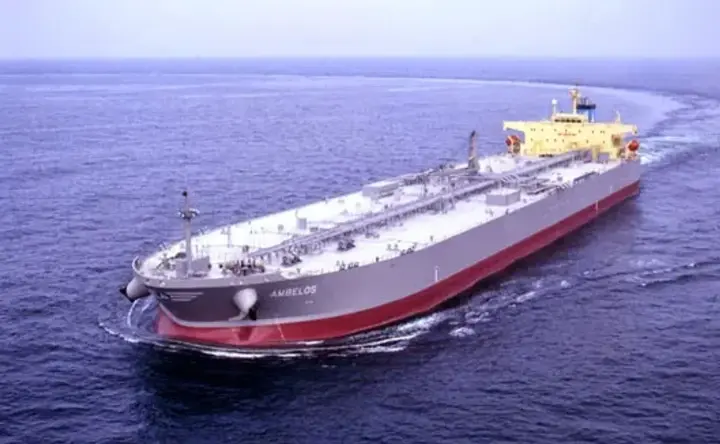 Перший танкер з нафтою вийшов з Ормузької протоки на тлі блокади США - ЗМІ