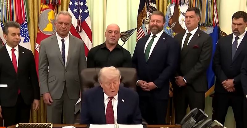 Трамп підписав указ про доступ до лікування ПТСР із застосуванням психоделічних препаратів