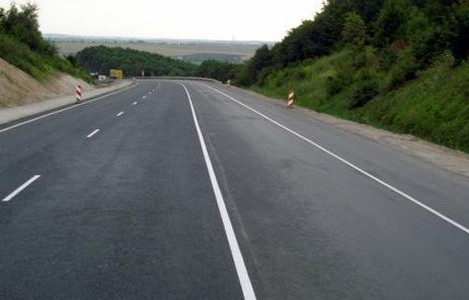 В Україні презентували японський проєкт використання будівельних відходів для дорожнього будівництва