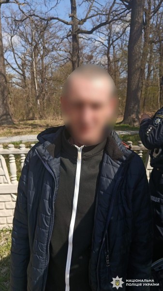 42-річного жителя Вінницького району підозрюють у зґвалтуванні малолітньої падчерки