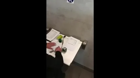 В Угорщині показали, як екс-генерал СБУ підробляв накладні