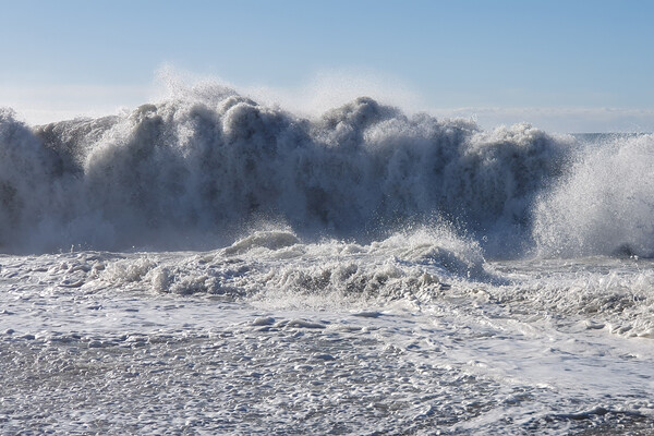 В Японії оголошена загроза цунамі