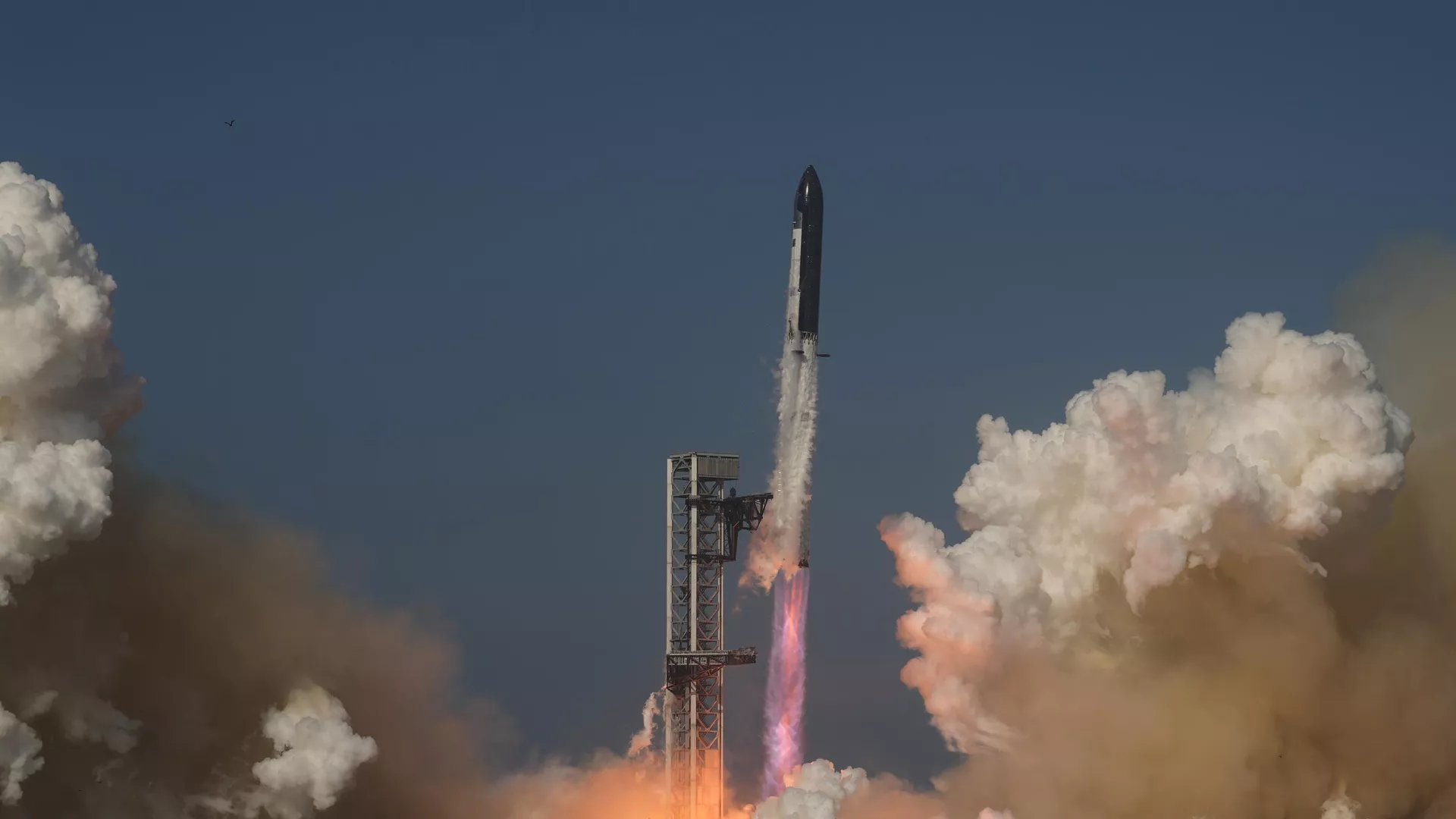 У США зафіксували аномалію під час випробувального польоту Starship
