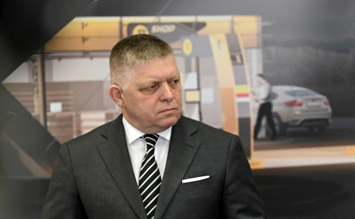 Фіцо зі Словаччини планує відвідати парад Перемоги в Москві всупереч заборонам на проліт у повітряному просторі ЄС