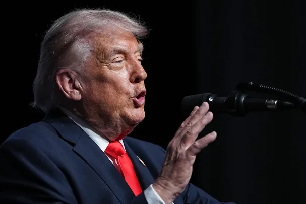 Трамп: ВМС США можуть взяти під контроль Кубу " по дорозі з Ірану»