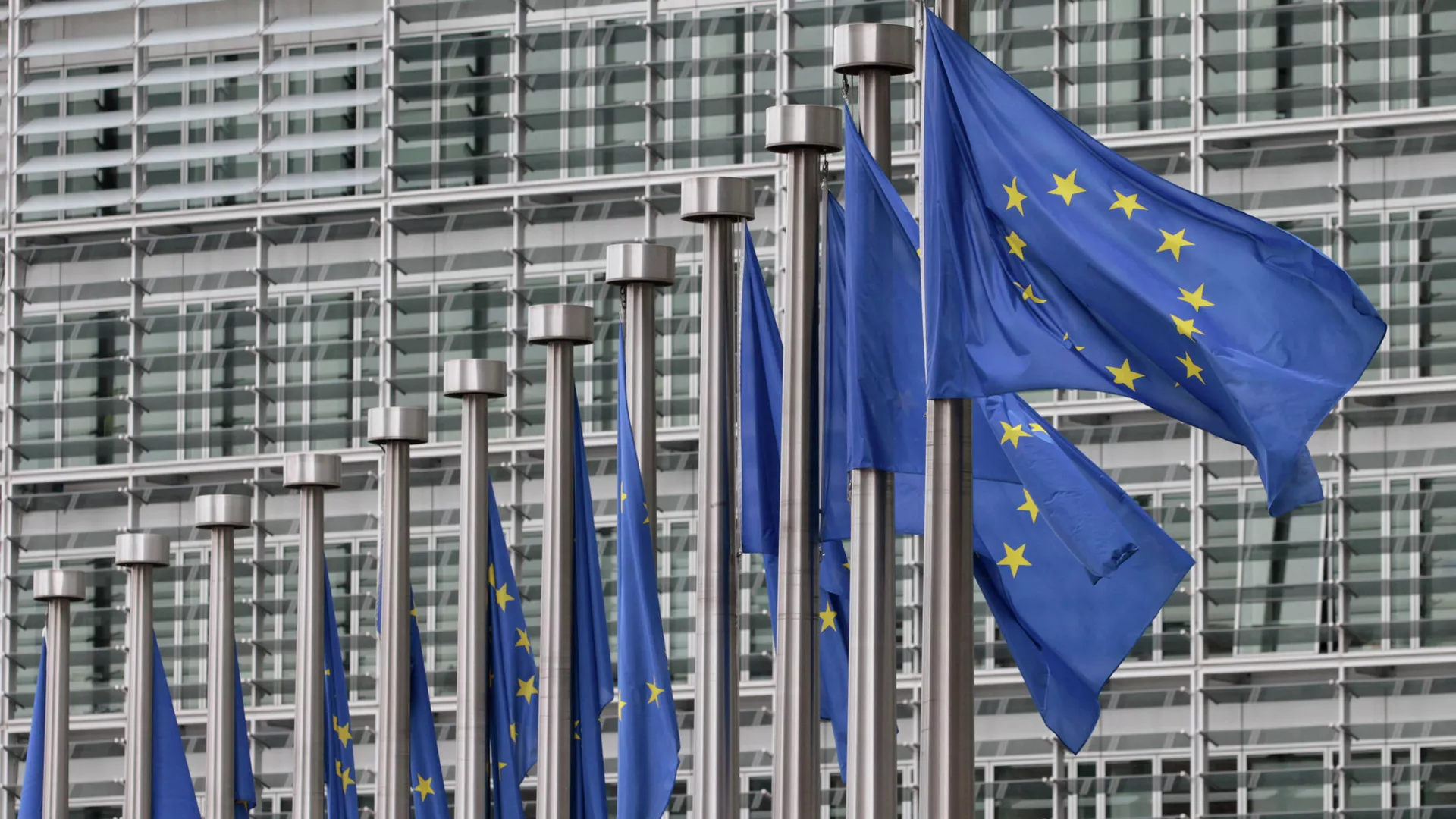 Багато країн ЄС не встигли підготуватися до нових міграційних правил