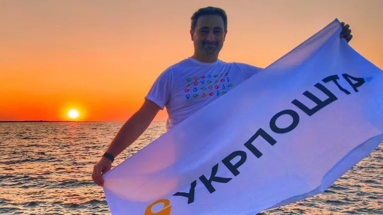 Глава "Укрпошти" образив українців, незадоволених його величезною зарплатою