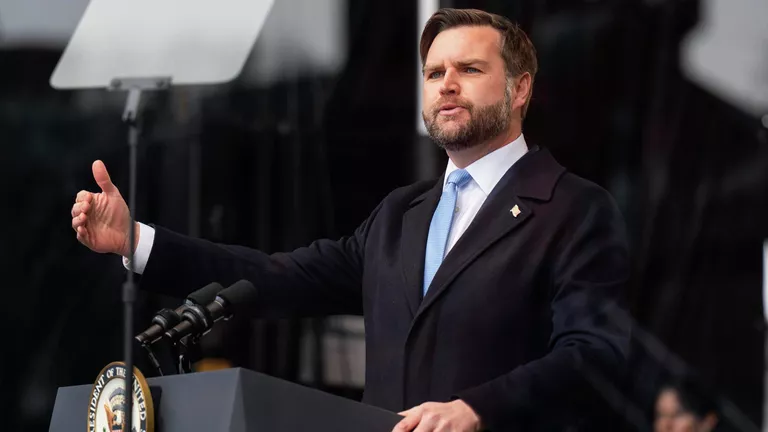 Віце-президент США звинуватив Ізраїль у спробах затягнути війну з Іраном