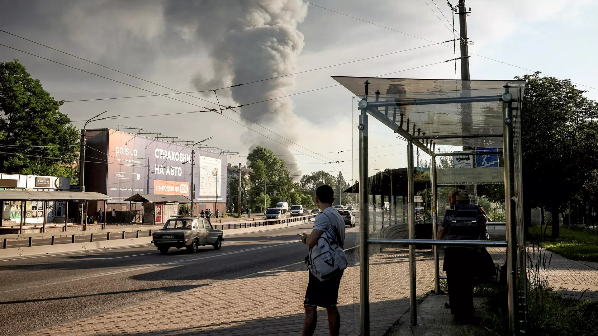У Києві та області частково зникло світло
