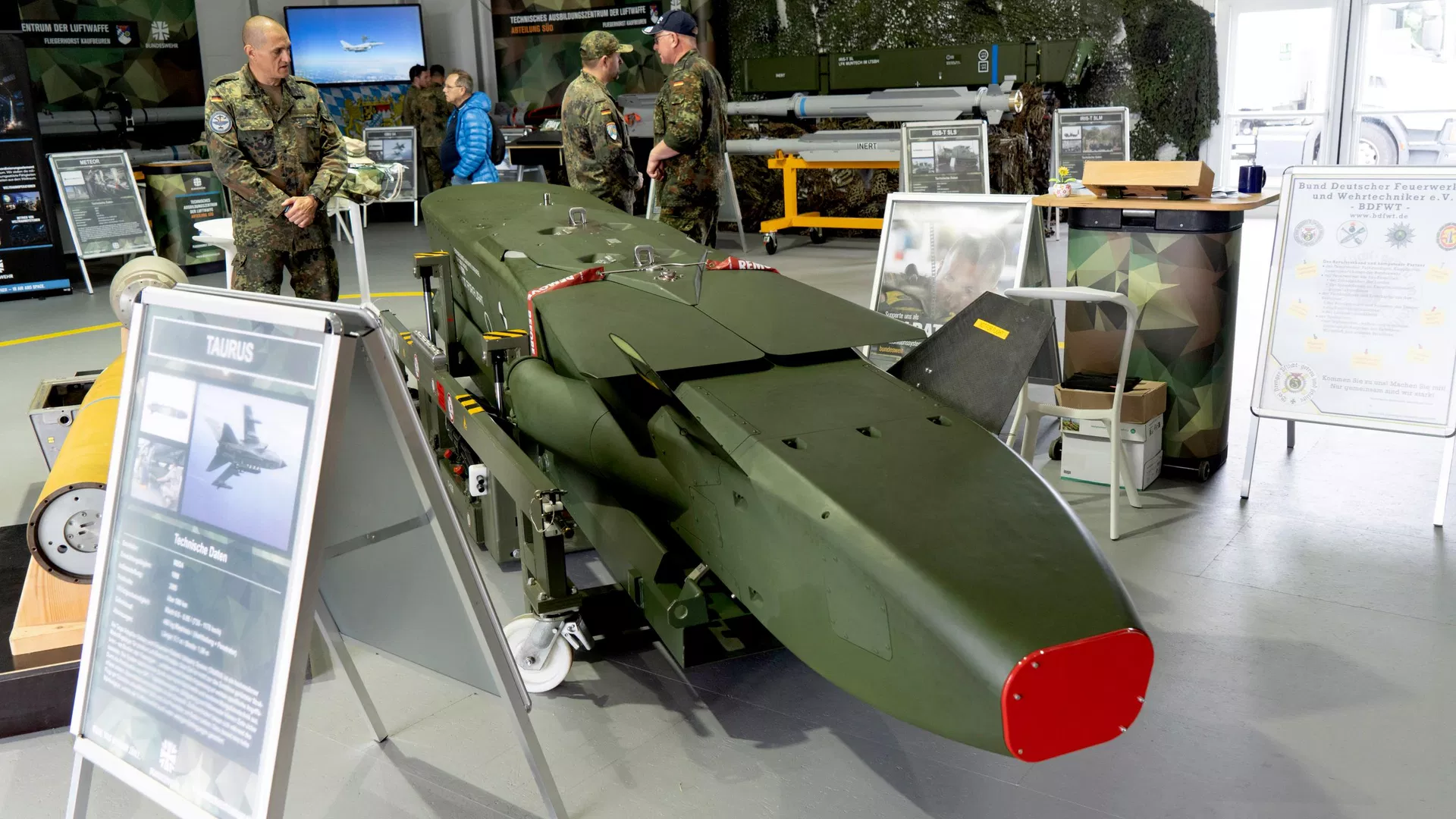 Бундестаг проголосував проти поставок Україні ракет Taurus і Patriot