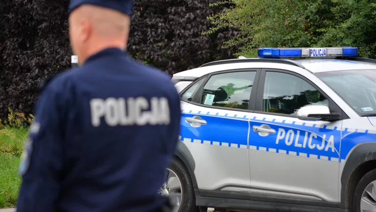 Gazeta Wyborcza: у Польщі побили 2 дівчаток, які розмовляли українською мовою