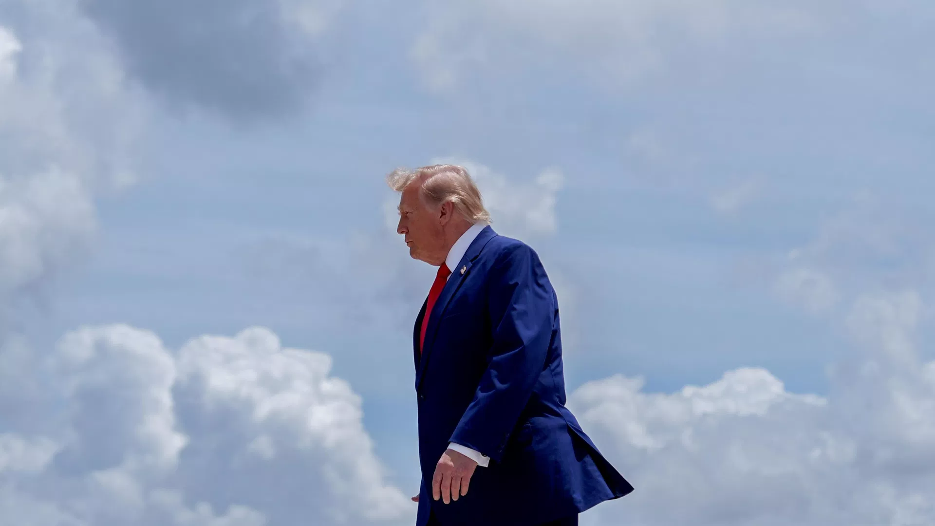 Трамп відмовився відповідати на питання про удари по іранській інфраструктурі