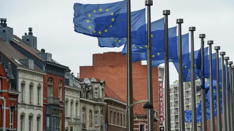 Нідерланди зажадали від ЄК розслідування причин напливу мігрантів до Сеути