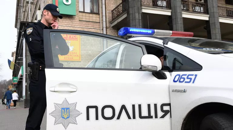 На Україні шахрайка виманювала гроші у сімей зниклих бойовиків ЗСУ