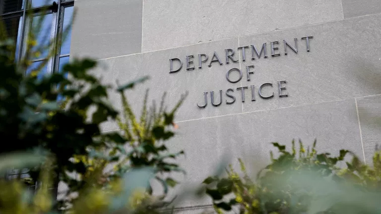 Мін'юст США спростував інформацію про припинення співпраці з Канадою