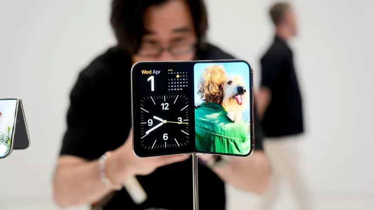 iPhone Duo на 2 ТБ в Туреччині оцінили майже в сім тисяч доларів